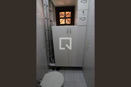 Casa à venda com 133m², 3 quartos e 2 vagasLavabo 2