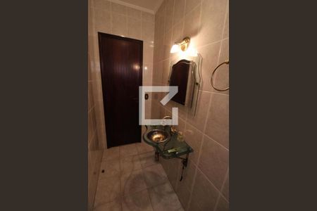 Casa à venda com 133m², 3 quartos e 2 vagasLavabo 1