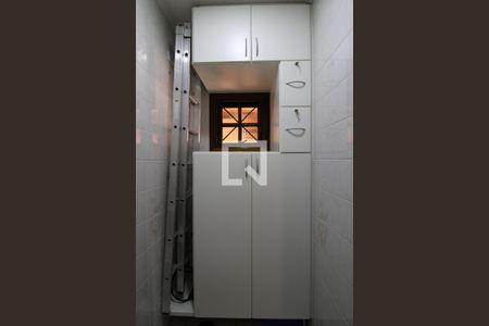 Casa à venda com 133m², 3 quartos e 2 vagasLavabo 2