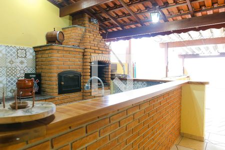 Casa à venda com 210m², 3 quartos e 2 vagas Casa à venda com 210m², 3 quartos e 2 vagasCobertura