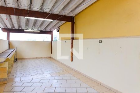 Casa à venda com 210m², 3 quartos e 2 vagas Casa à venda com 210m², 3 quartos e 2 vagasCobertura