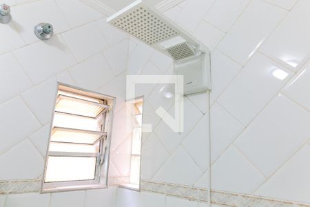 Casa à venda com 210m², 3 quartos e 2 vagas Casa à venda com 210m², 3 quartos e 2 vagasBanheiro da Suite