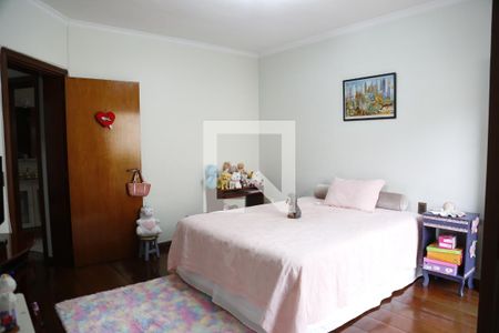 Casa à venda com 350m², 3 quartos e sem vagaQuarto 2