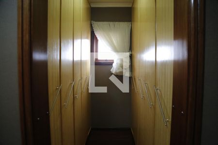 Casa à venda com 350m², 3 quartos e sem vagaCloset