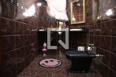 Casa à venda com 350m², 3 quartos e sem vagaLavabo