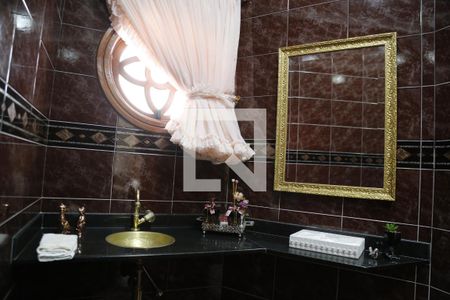 Casa à venda com 350m², 3 quartos e sem vagaLavabo