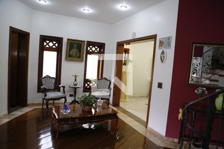 Sala de Estar de casa à venda com 3 quartos, 350m² em Vila Palmeiras, São Paulo