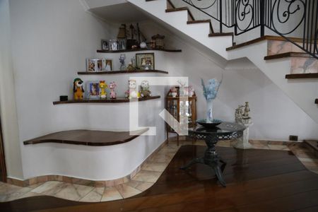 Casa à venda com 3 quartos, 350m² em Vila Palmeiras, São Paulo