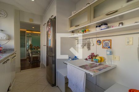 Apartamento para alugar com 176m², 3 quartos e 3 vagasCozinha