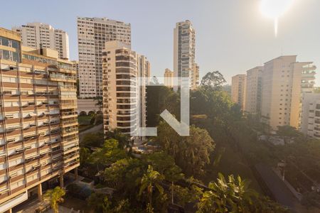 Apartamento para alugar com 176m², 3 quartos e 3 vagasVista da Suíte