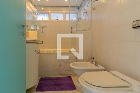 Apartamento para alugar com 176m², 3 quartos e 3 vagasBanheiro da Suíte