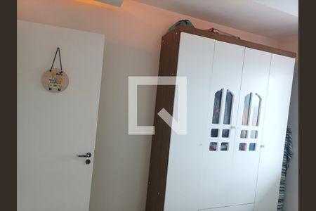 Apartamento à venda com 65m², 2 quartos e 2 vagasQuarto 01