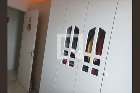 Apartamento à venda com 65m², 2 quartos e 2 vagasQuarto 01
