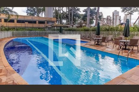 Apartamento à venda com 65m², 2 quartos e 2 vagasÁrea comum - Piscina
