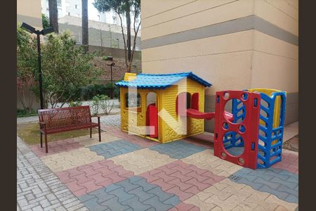 Apartamento à venda com 65m², 2 quartos e 2 vagasÁrea comum - Playground