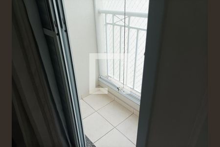 Apartamento à venda com 65m², 2 quartos e 2 vagasVaranda do quarto