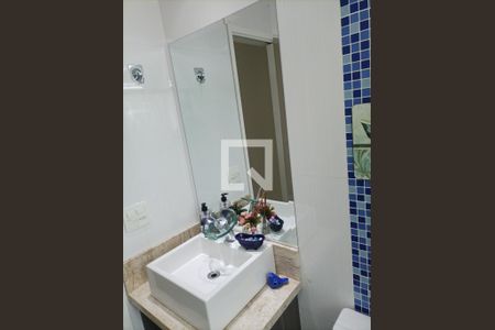 Apartamento à venda com 65m², 2 quartos e 2 vagasBanheiro 1