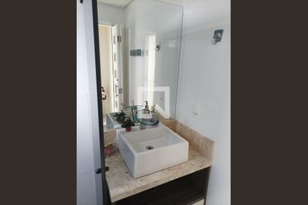 Apartamento à venda com 65m², 2 quartos e 2 vagasBanheiro 02 suíte