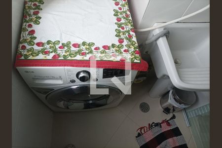 Apartamento à venda com 65m², 2 quartos e 2 vagasLavanderia