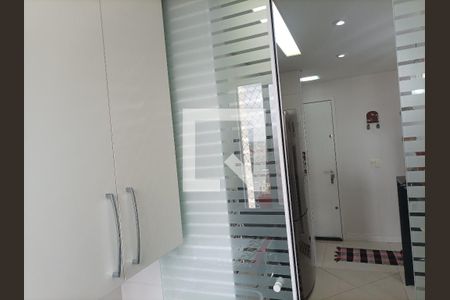 Apartamento à venda com 65m², 2 quartos e 2 vagasLavanderia