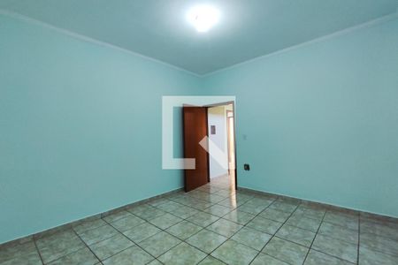 Quarto 1 de casa para alugar com 2 quartos, 105m² em Ipiranga, Ribeirão Preto