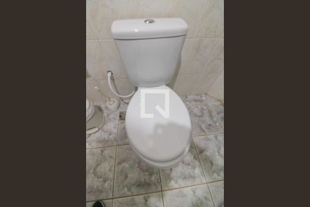 Casa para alugar com 140m², 4 quartos e 2 vagasBanheiro Social 1