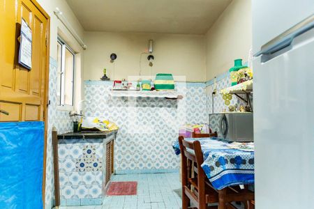 Casa à venda com 63m², 1 quarto e 1 vaga Casa à venda com 63m², 1 quarto e 1 vagaCozinha