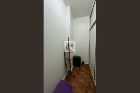 Apartamento para alugar com 83m², 2 quartos e sem vagaQuarto de Serviço