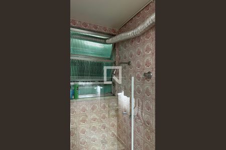 Apartamento para alugar com 83m², 2 quartos e sem vagaBanheiro