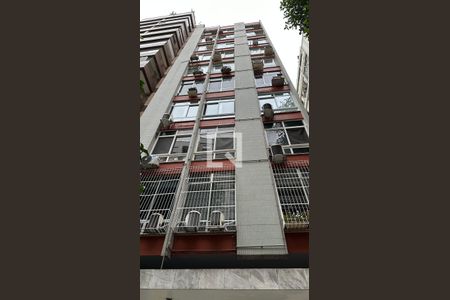 Apartamento para alugar com 83m², 2 quartos e sem vagaFachada