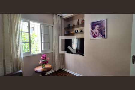 Sala de tv de casa à venda com 4 quartos, 0m² em Jardim Sao Caetano, São Caetano do Sul