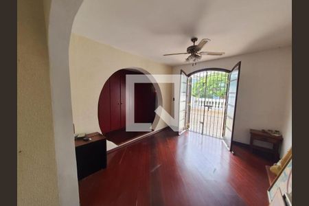 Casa à venda com 3 quartos, 0m² em Jardim, Santo André