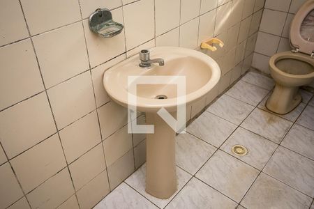 Casa para alugar com 208m², 2 quartos e sem vaga Casa para alugar com 208m², 2 quartos e sem vagaBanheiro