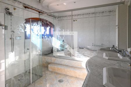 Casa à venda com 900m², 4 quartos e 9 vagasSuite Quarto 4