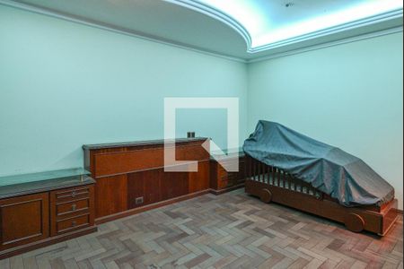 Casa à venda com 900m², 4 quartos e 9 vagasQuarto 4