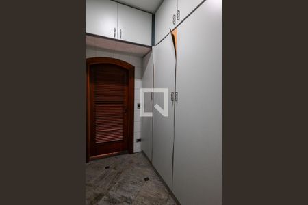 Casa à venda com 900m², 4 quartos e 9 vagasDespensa