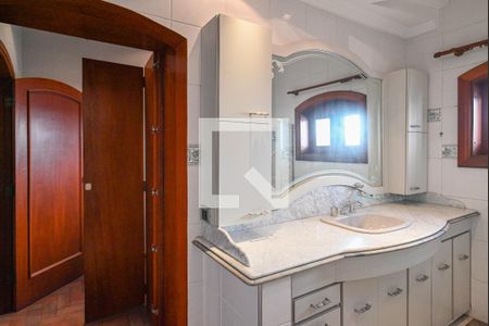 Casa à venda com 900m², 4 quartos e 9 vagasSuite Quarto 1