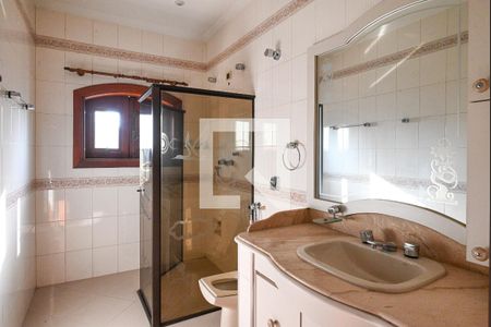 Casa à venda com 900m², 4 quartos e 9 vagasBanheiro Social