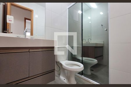 Apartamento para alugar com 76m², 2 quartos e 1 vaga Apartamento para alugar com 76m², 2 quartos e 1 vagaBanheiro