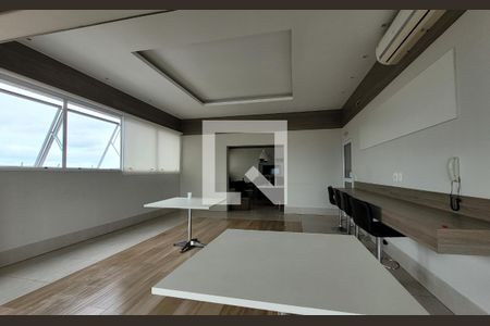 Apartamento para alugar com 76m², 2 quartos e 1 vaga Apartamento para alugar com 76m², 2 quartos e 1 vagaSalão de festas