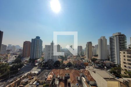 Vista Sala de apartamento à venda com 2 quartos, 130m² em Aclimação, São Paulo