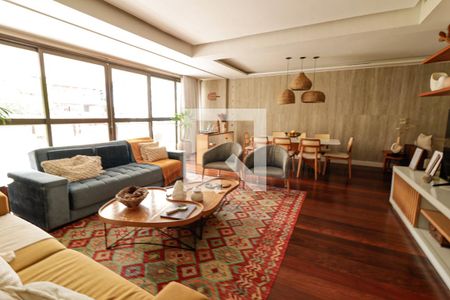 Sala de apartamento à venda com 4 quartos, 160m² em Barra da Tijuca, Rio de Janeiro