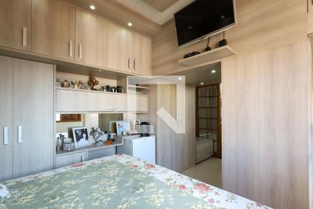 Casa à venda com 198m², 3 quartos e 2 vagasSuíte casa 2