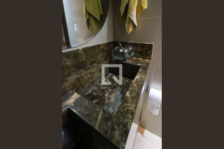 Casa à venda com 198m², 3 quartos e 2 vagasLavabo casa 2