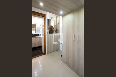 Casa à venda com 198m², 3 quartos e 2 vagasSuíte casa 2