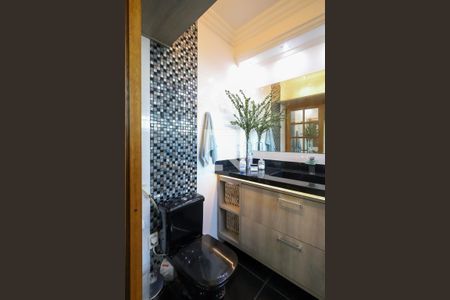 Casa à venda com 198m², 3 quartos e 2 vagasBanheiro Suíte casa 2