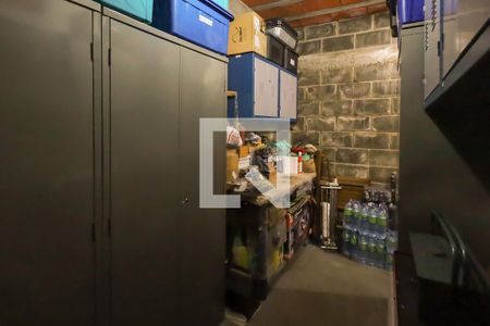 Casa à venda com 198m², 3 quartos e 2 vagasDepósito