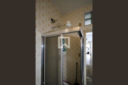 Casa à venda com 198m², 3 quartos e 2 vagasBanheiro Casa 1