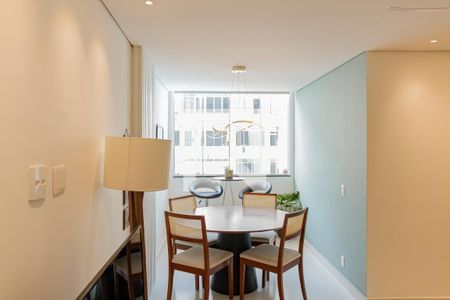 Sala de apartamento à venda com 3 quartos, 106m² em Copacabana, Rio de Janeiro