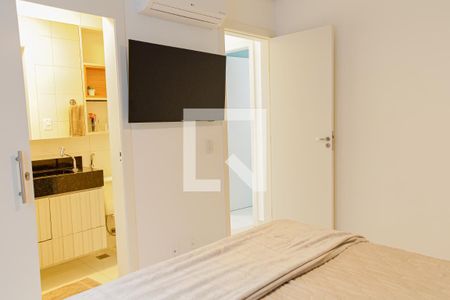 Quarto 1 de apartamento à venda com 3 quartos, 106m² em Copacabana, Rio de Janeiro